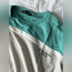 Abercrombie Green + Grey Cropped Sweatshirt